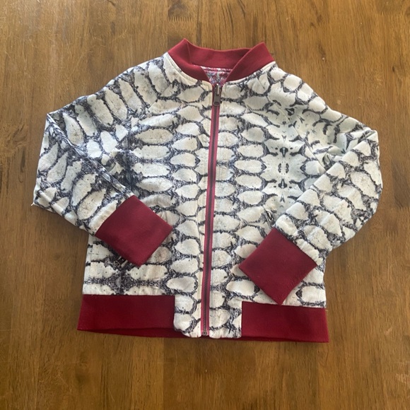 Agatha Cub REVERSIBLE Bomber Jacket, size 6-7 - Picture 2 of 8